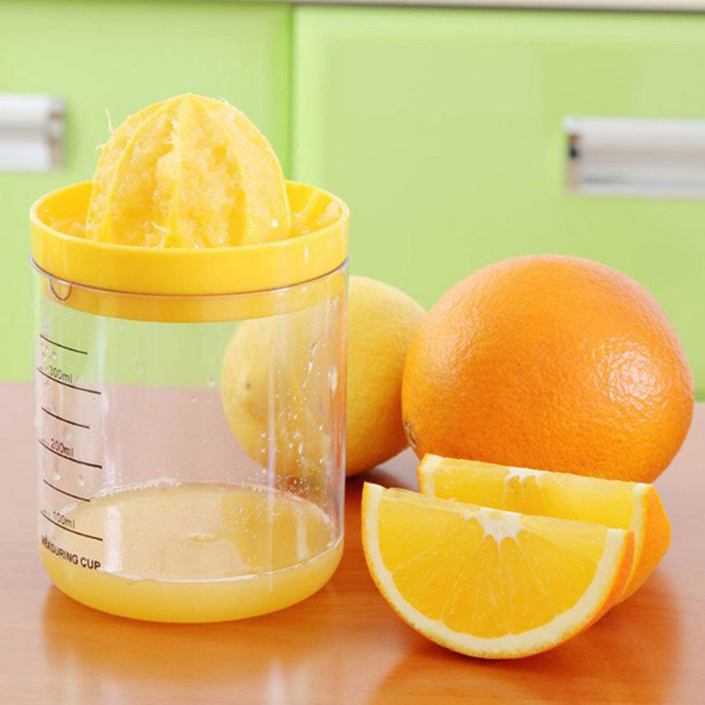 Set de Cocina 8 en 1 Botella Multiusos - Utensilios Compactos y Prácticos